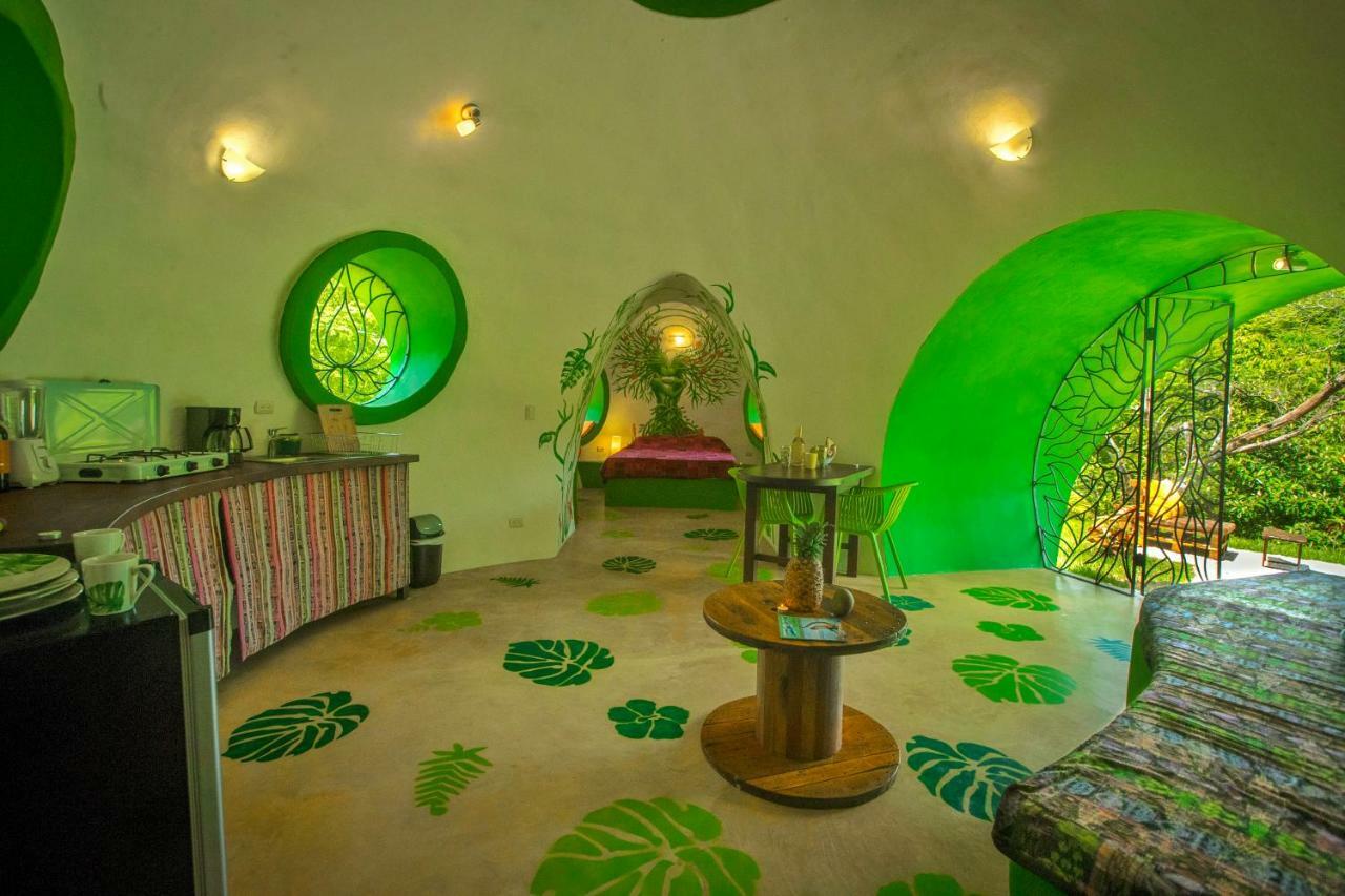 Green Moon Lodge Montezuma Dış mekan fotoğraf